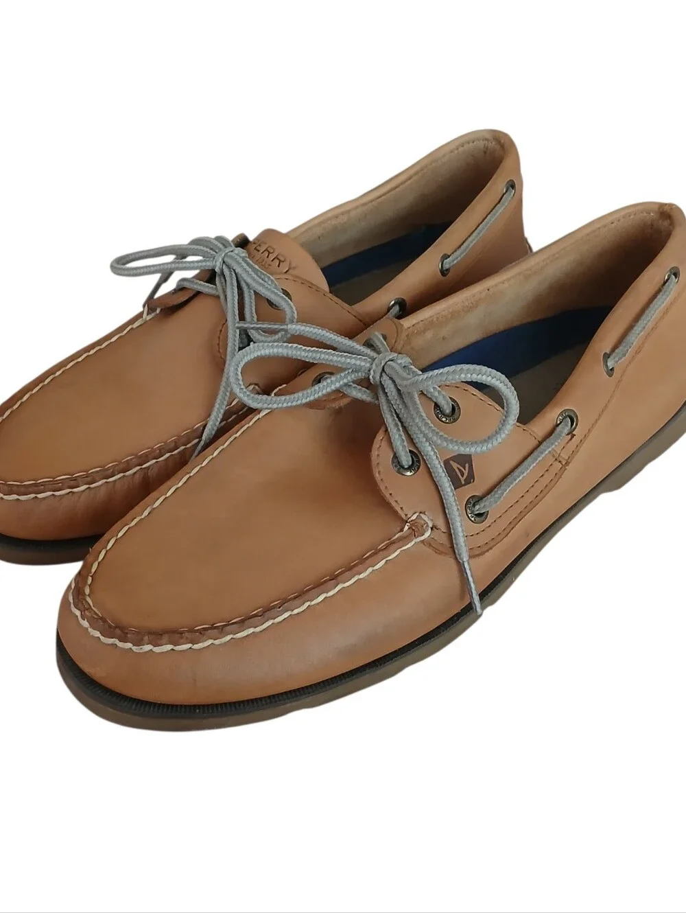 Sperry topsider leeward